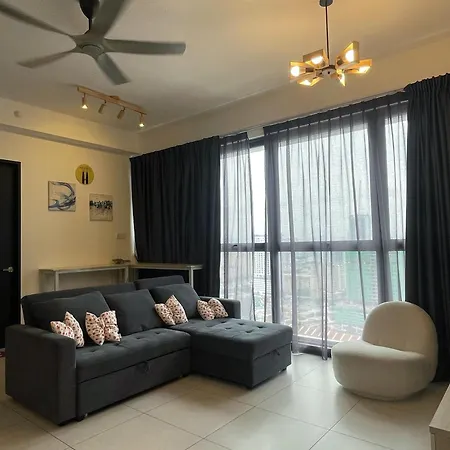 2 Carpark 3R2B 12 Pax City View Condominium 23A
